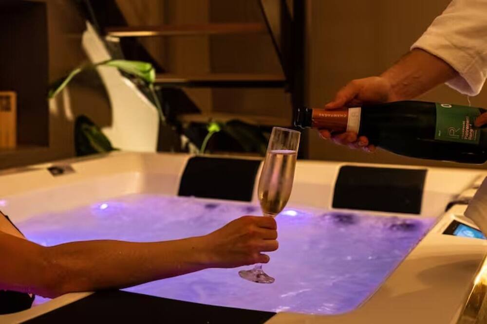 Photo of Others in Moirans