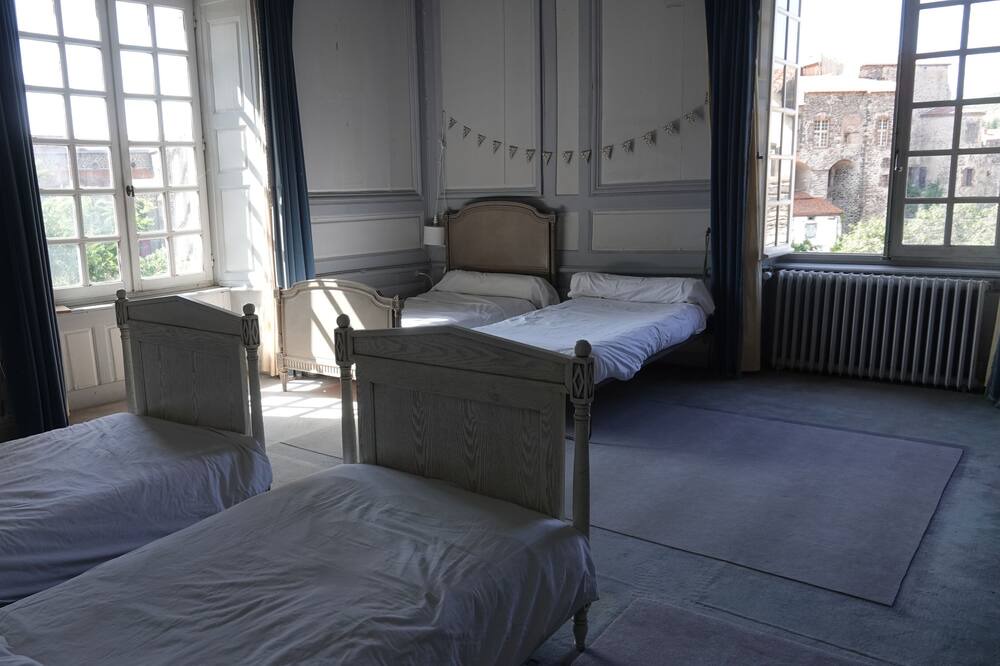 Photo of Bedroom in Lamothe