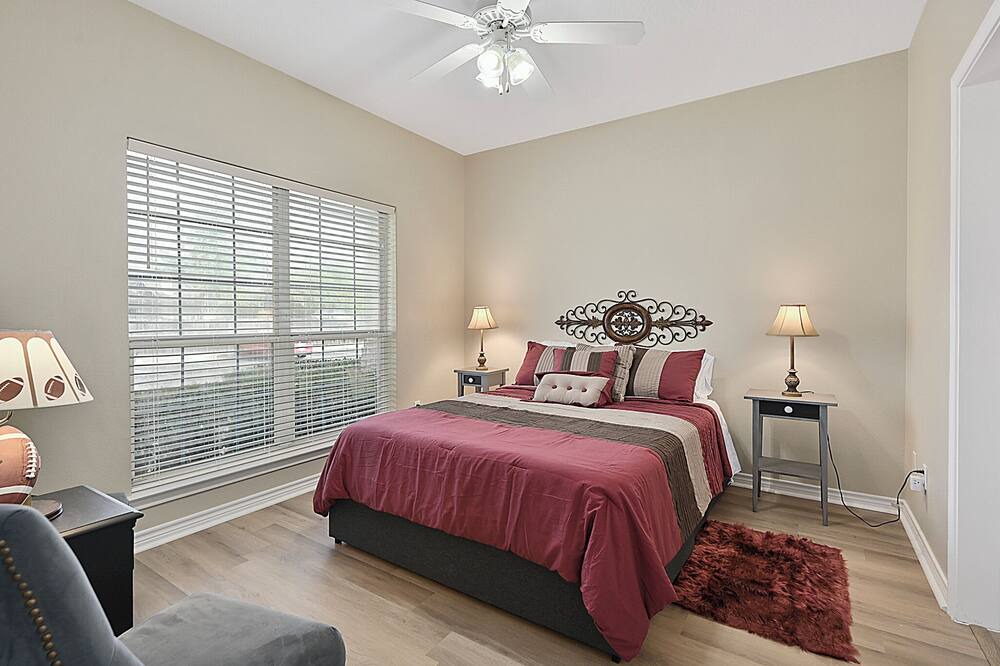 Photo of Bedroom in Southwood Valley