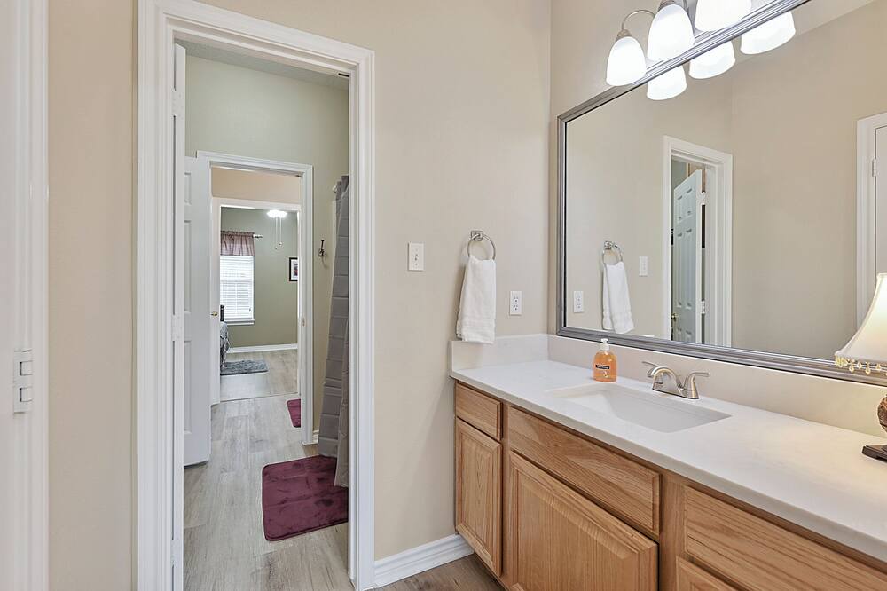 Photo of Bathroom in Southwood Valley
