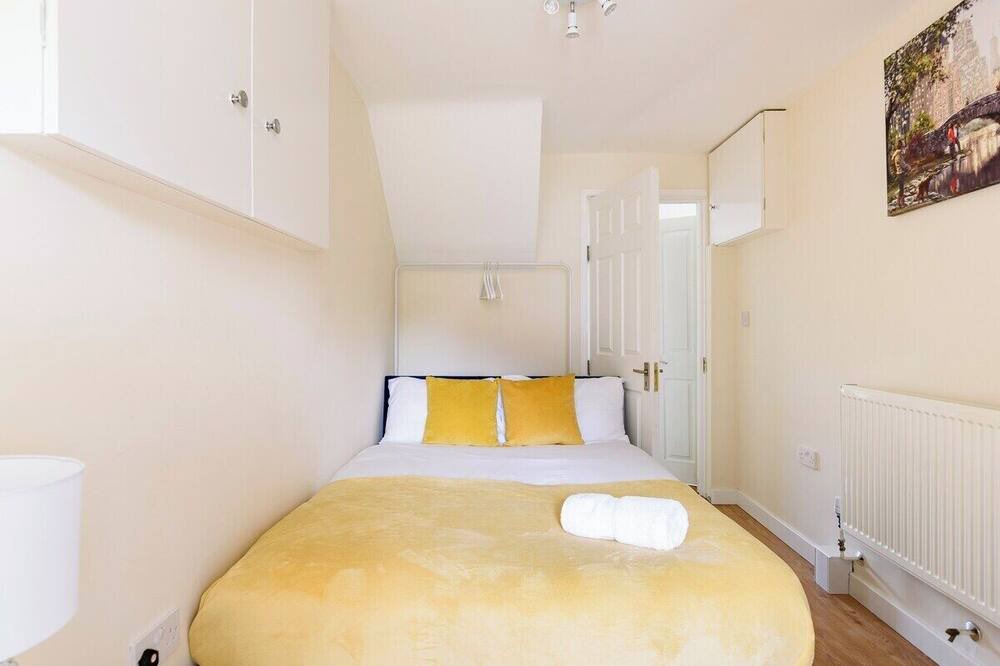 Photo of Bedroom in Northfield