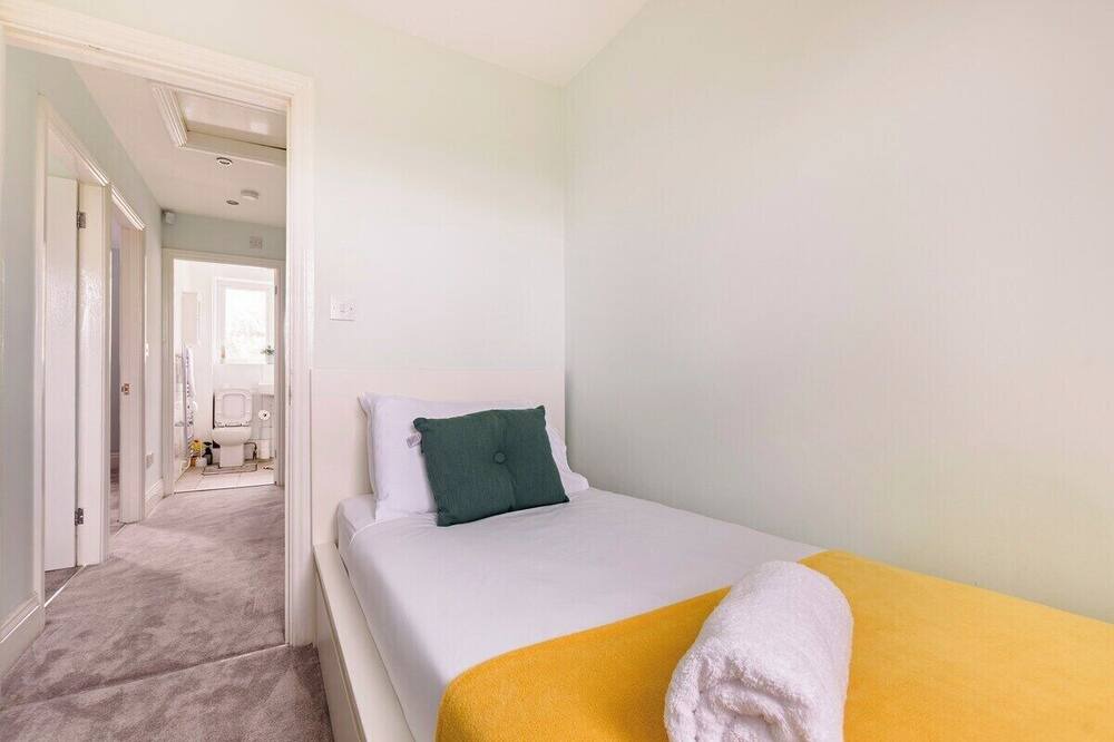 Photo of Bedroom in Northfield