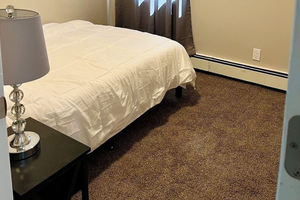 Photo of Bedroom in Lake Ronkonkoma