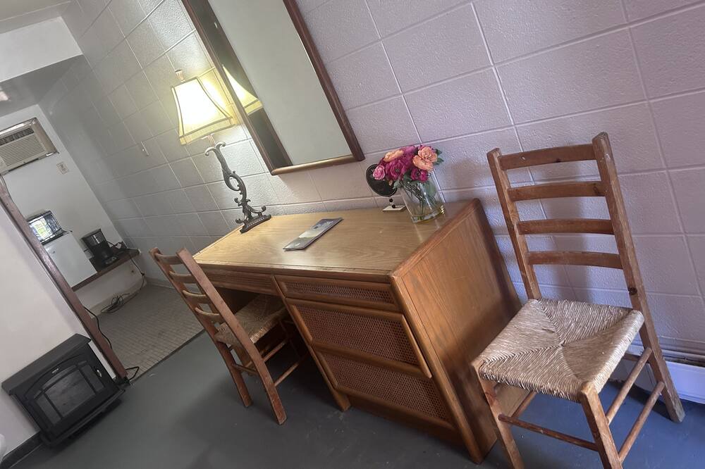 Photo of Livingroom in Downtown Niagara Falls