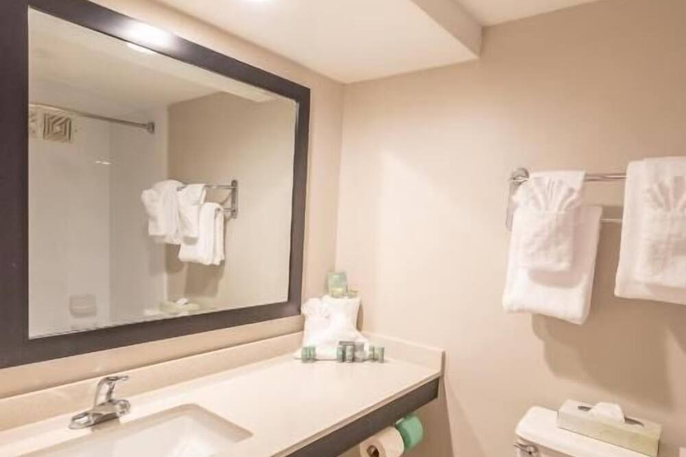 Photo of Bathroom in Bethlehem