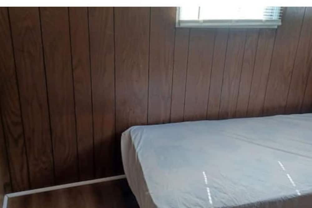 Photo of Bedroom in Cascade