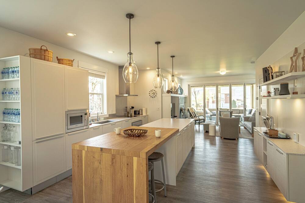 Photo of Kitchen in Oroville