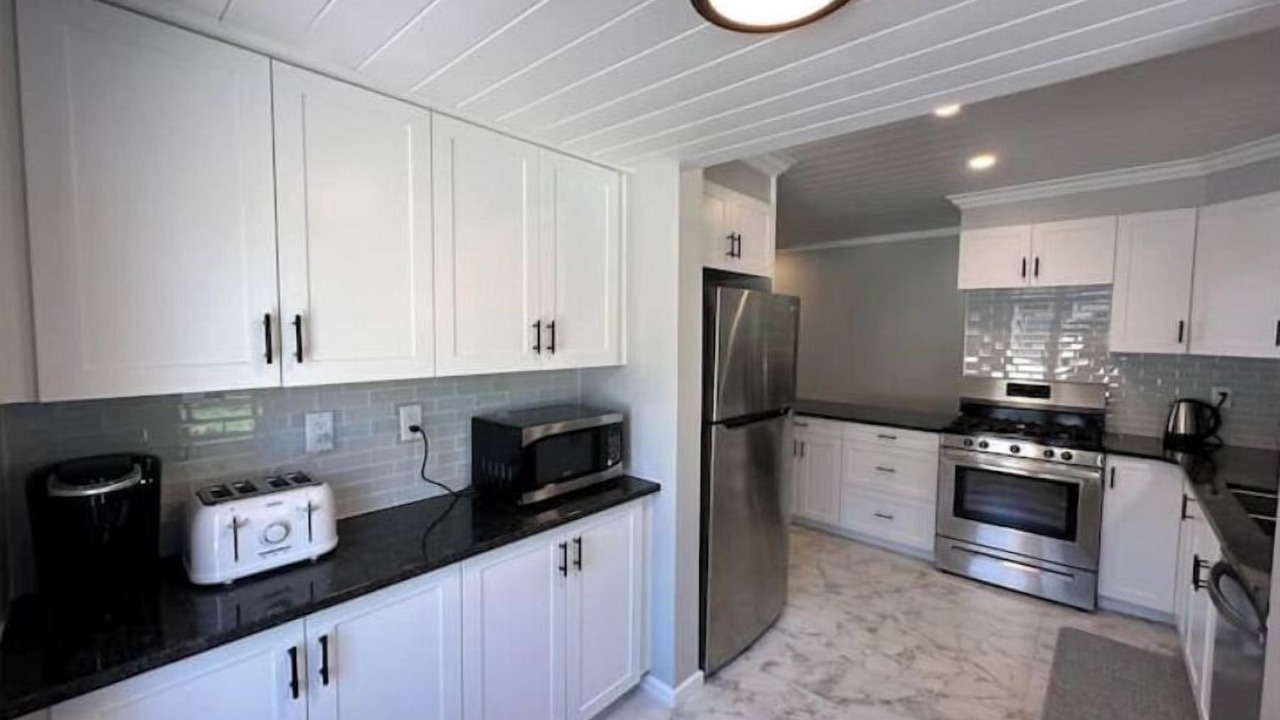 Photo of Kitchen in Amherstburg