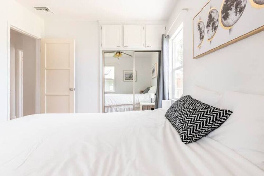 Photo of Bedroom in Brea
