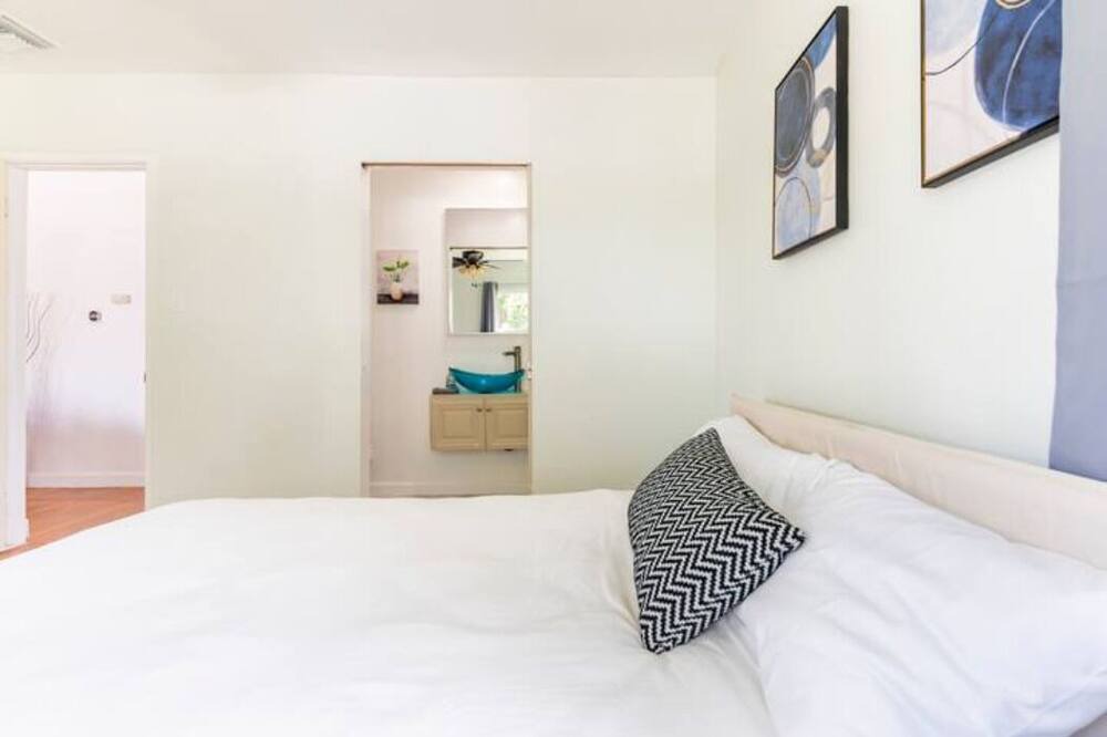 Photo of Bedroom in Brea