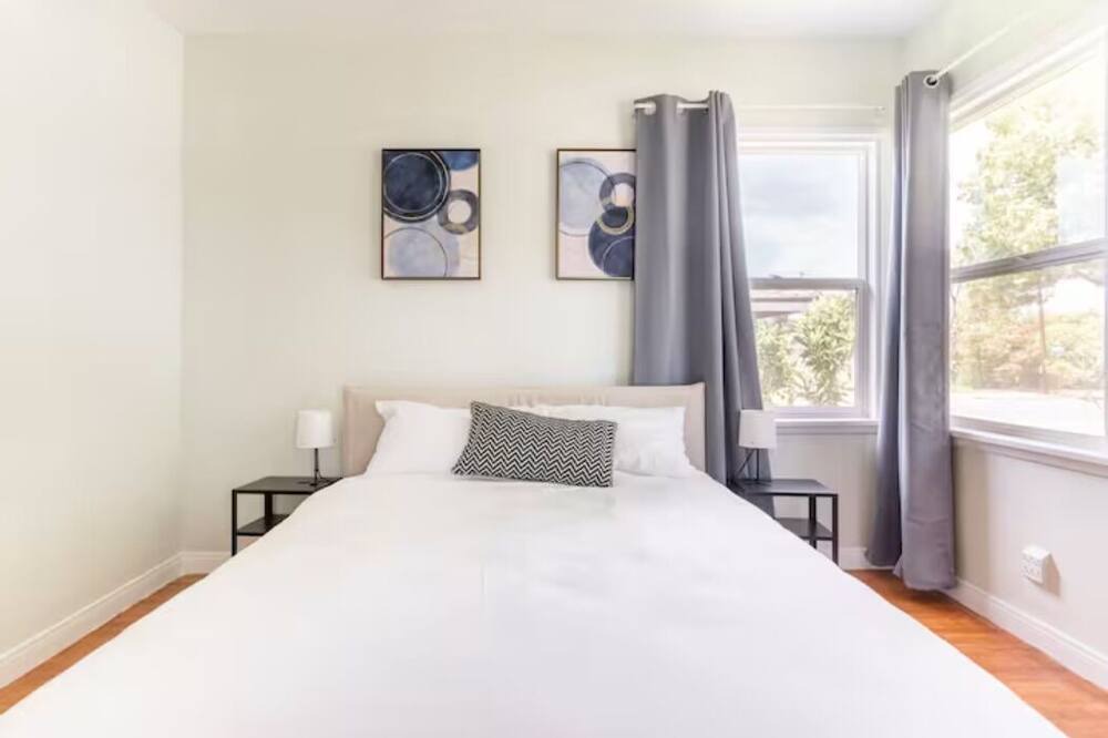 Photo of Bedroom in Brea