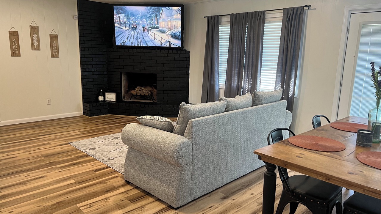 Photo of Livingroom in Owasso