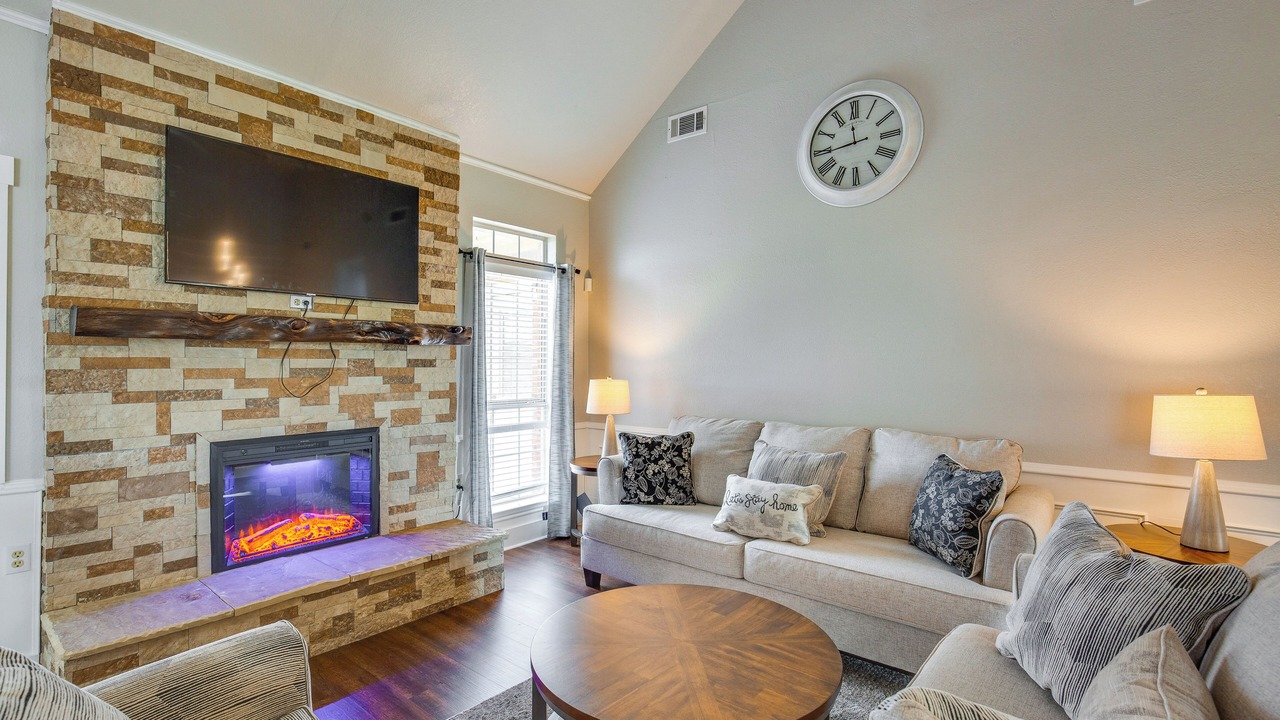 Photo of Livingroom in Van Alstyne