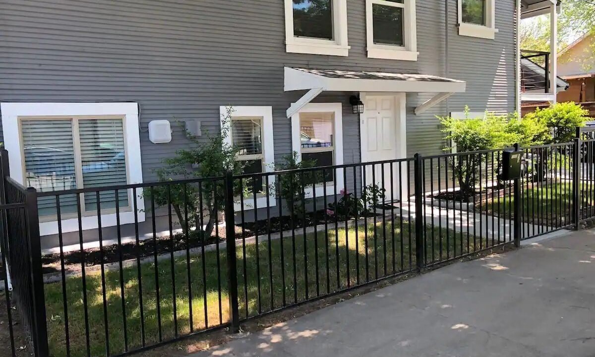 Photo of Outdoor in North Oak Park