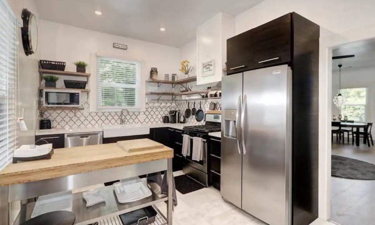 Photo of Kitchen in North Oak Park