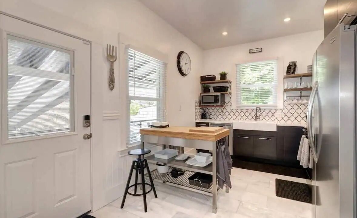 Photo of Kitchen in North Oak Park
