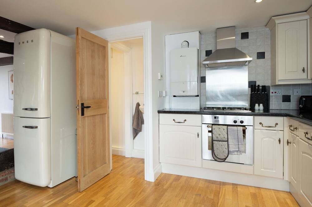 Photo of Kitchen in Five Oak Green