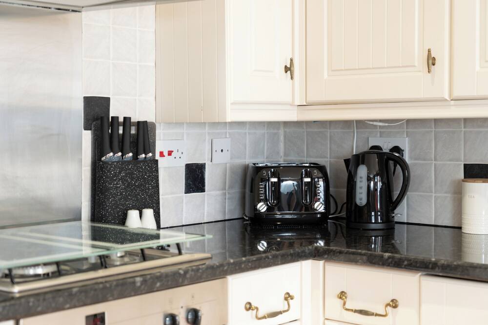 Photo of Kitchen in Five Oak Green