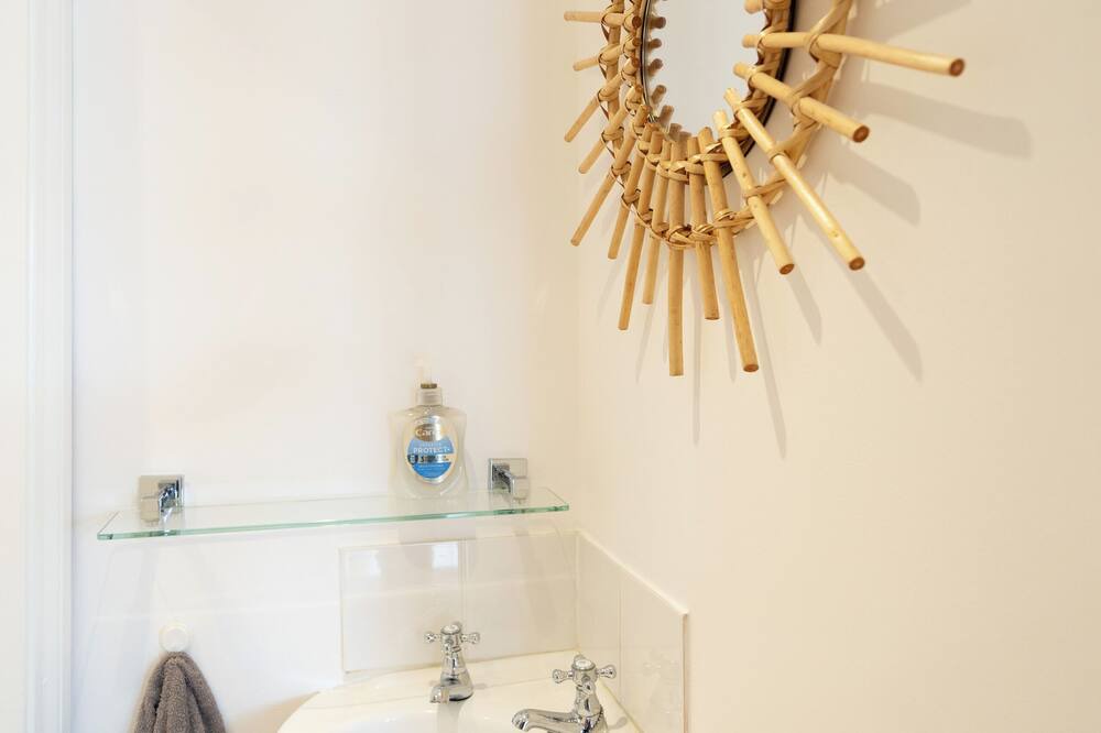 Photo of Bathroom in Five Oak Green