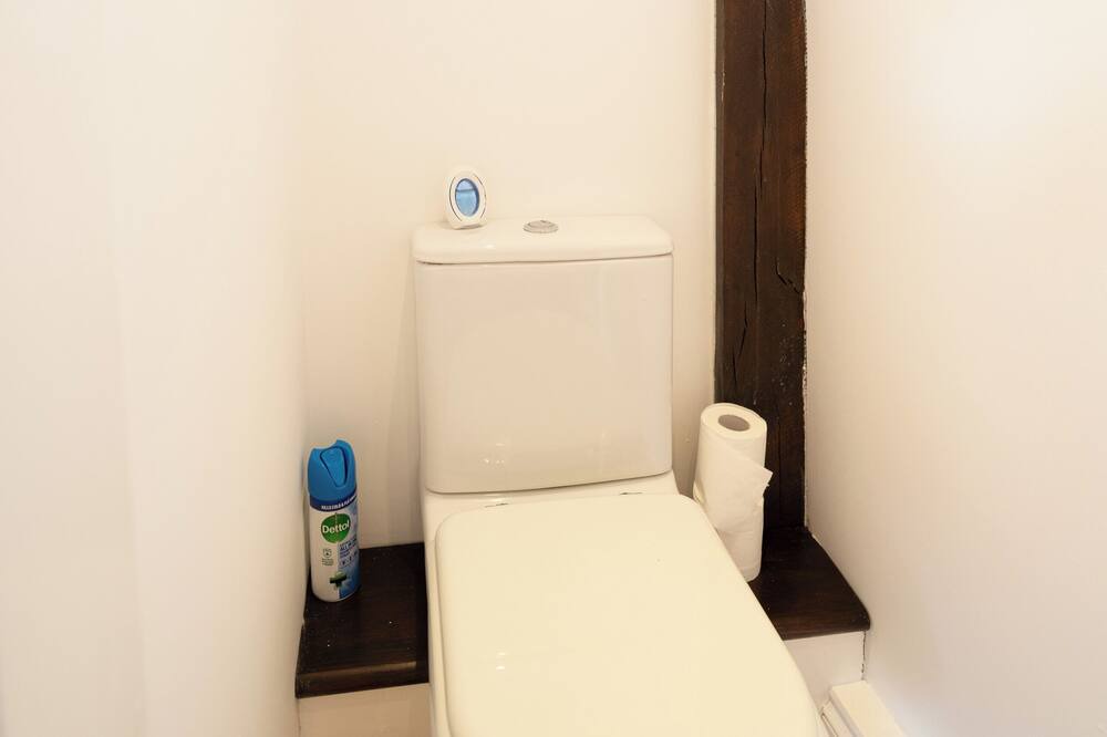 Photo of Others in Five Oak Green