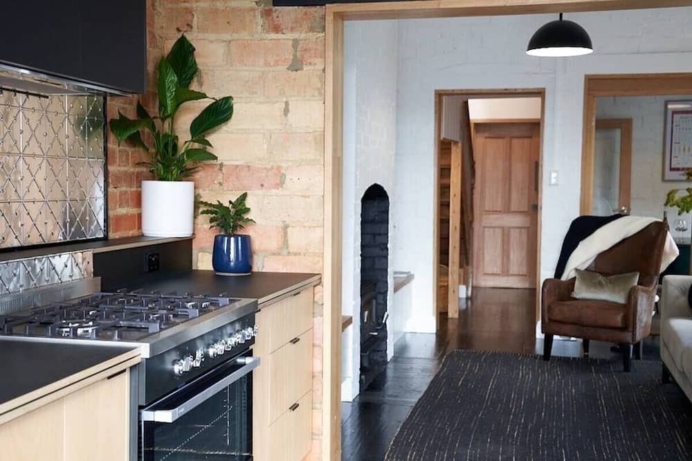 Photo of Kitchen in Lancefield