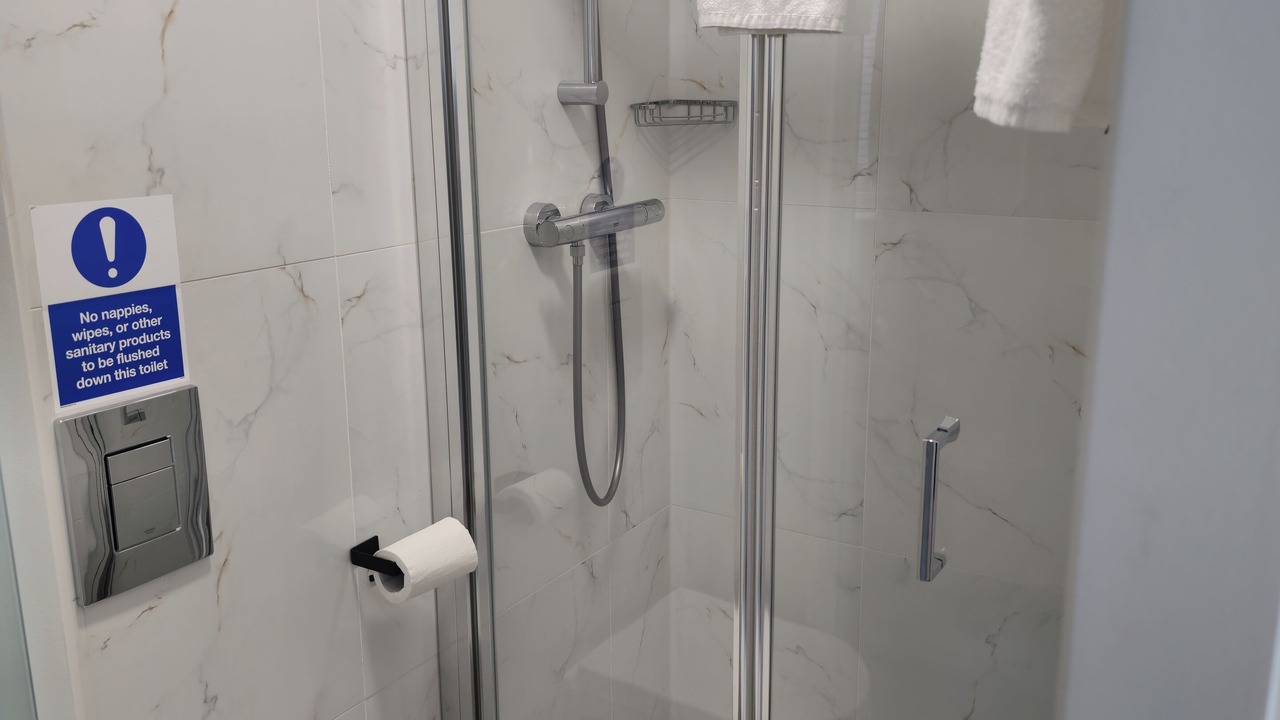 Photo of Bathroom in Park Royal