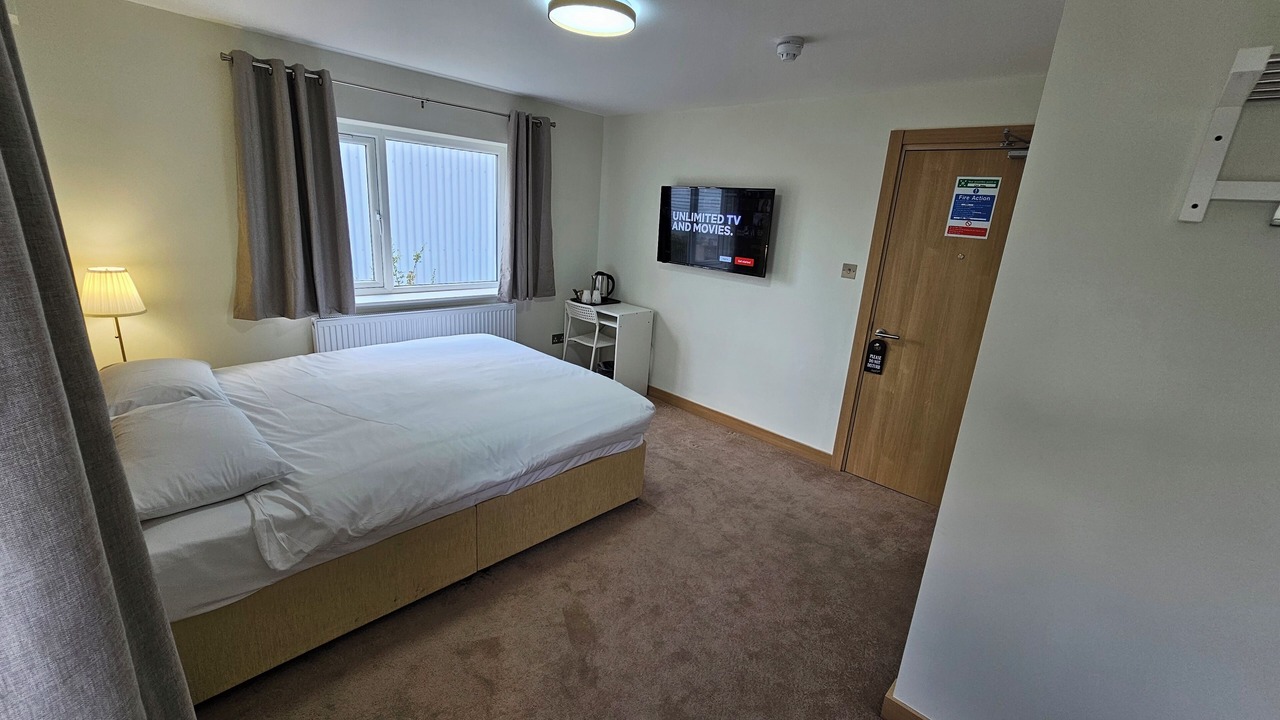 Photo of Bedroom in Park Royal