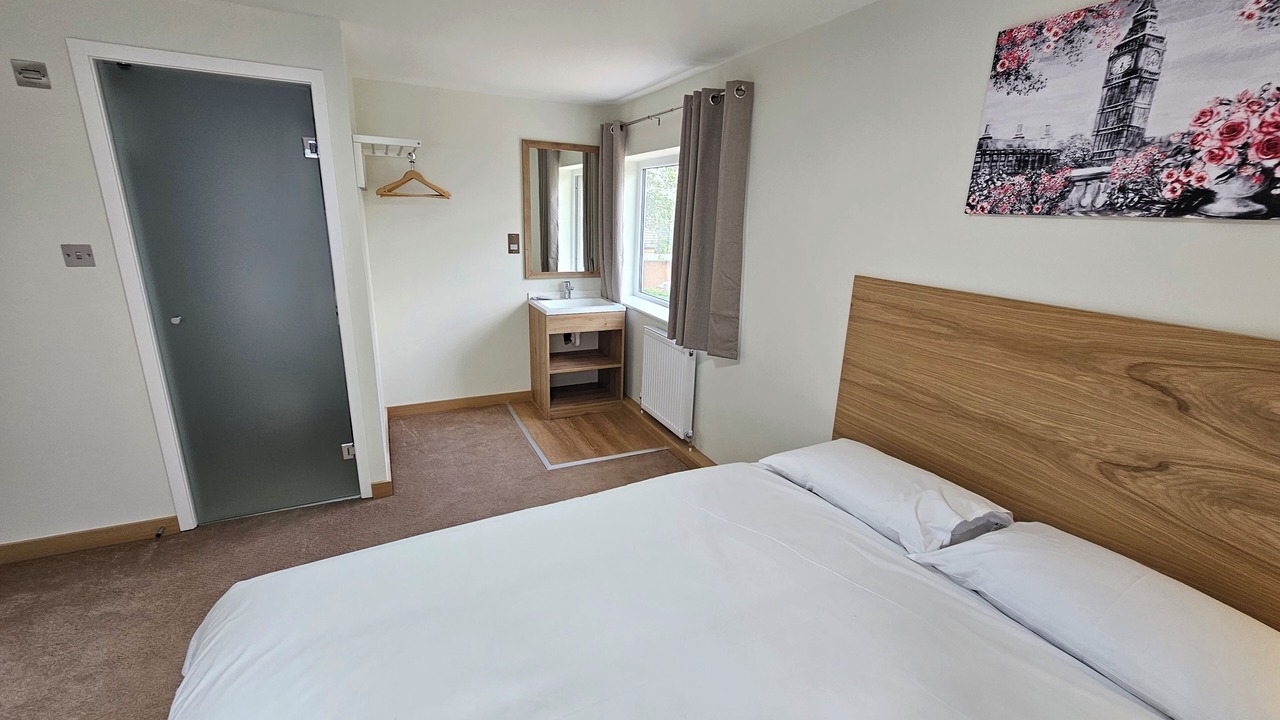 Photo of Bedroom in Park Royal