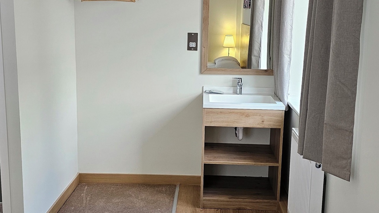 Photo of Bedroom in Park Royal