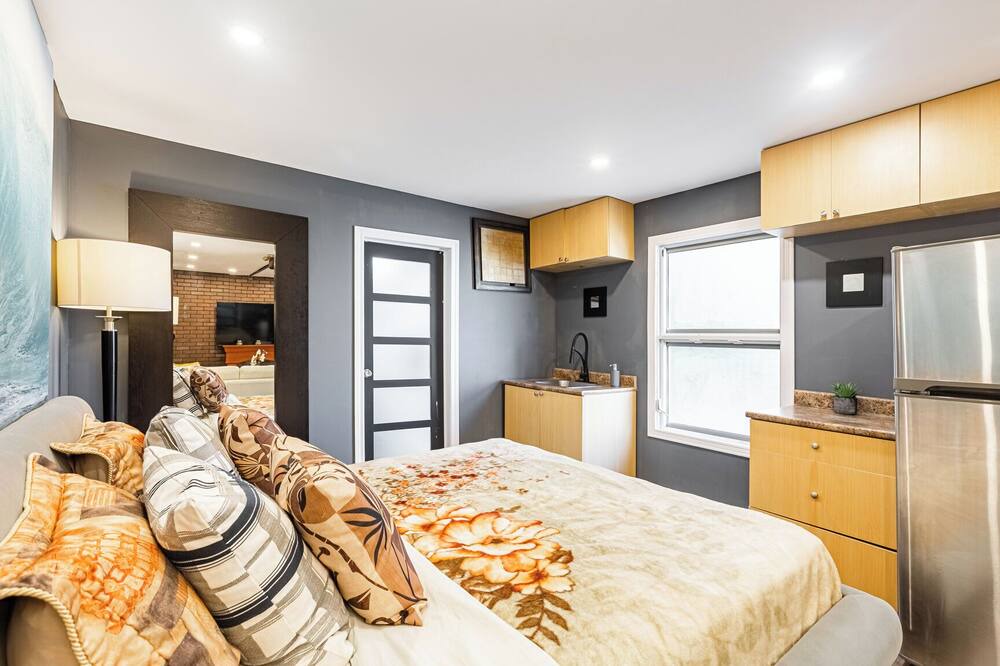 Photo of Bedroom in Mascouche