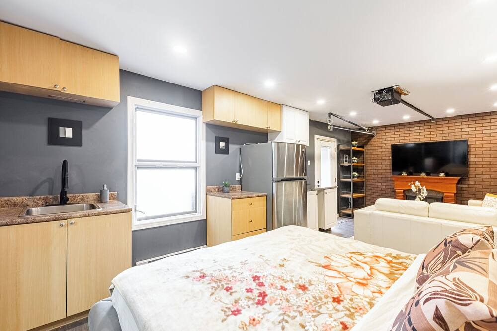 Photo of Bedroom in Mascouche