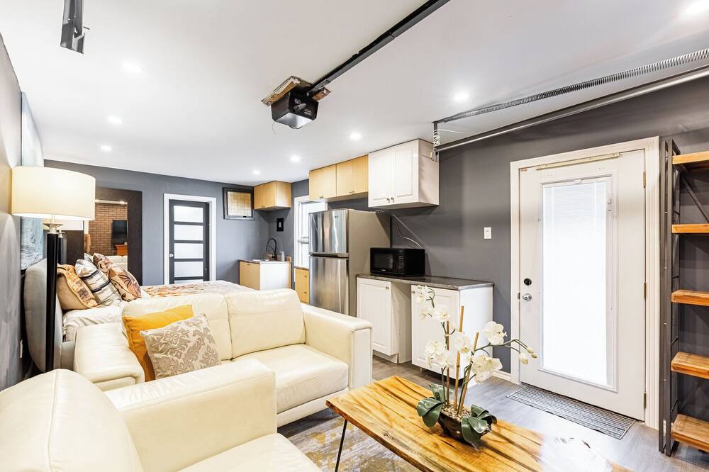 Photo of Livingroom in Mascouche