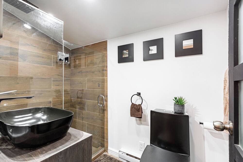 Photo of Bathroom in Mascouche