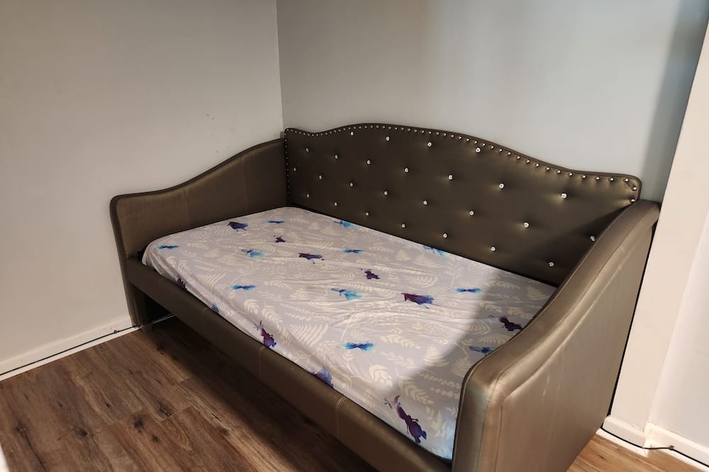 Photo of Bedroom in Montville