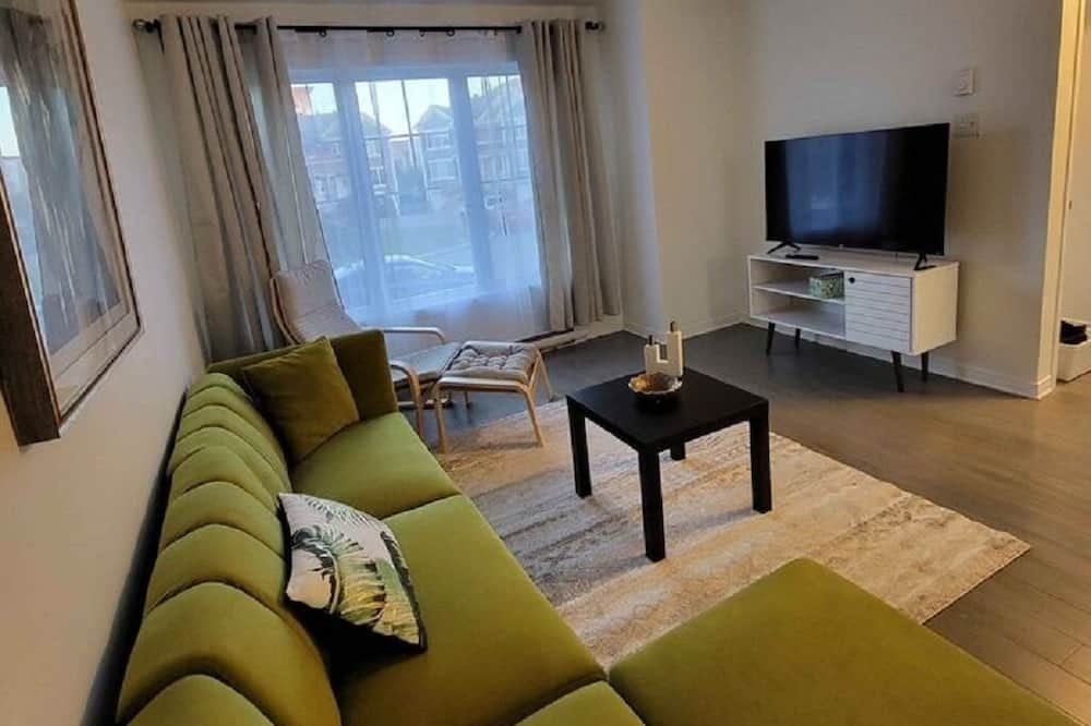 Photo of Livingroom in Chateauguay