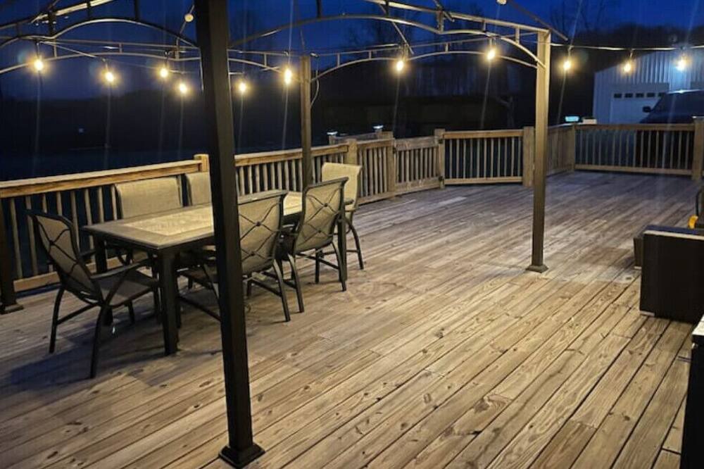 Photo of Outdoor in McEwen