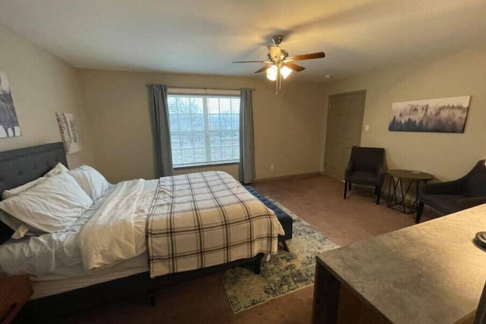 Photo of Bedroom in McEwen