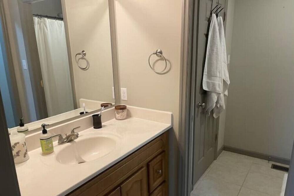 Photo of Bathroom in McEwen