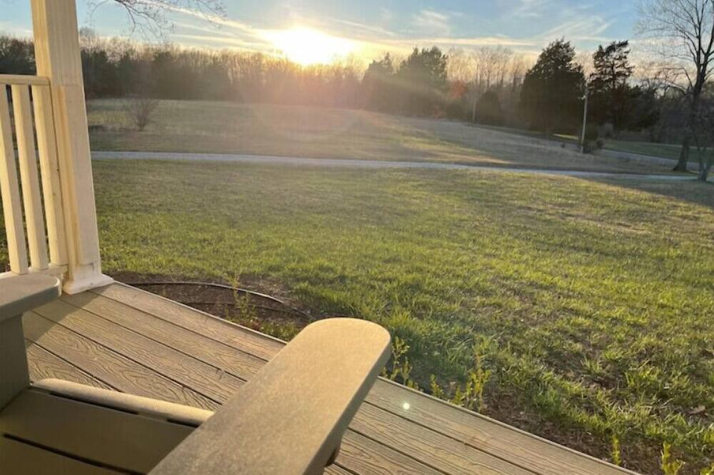 Photo of Outdoor in McEwen