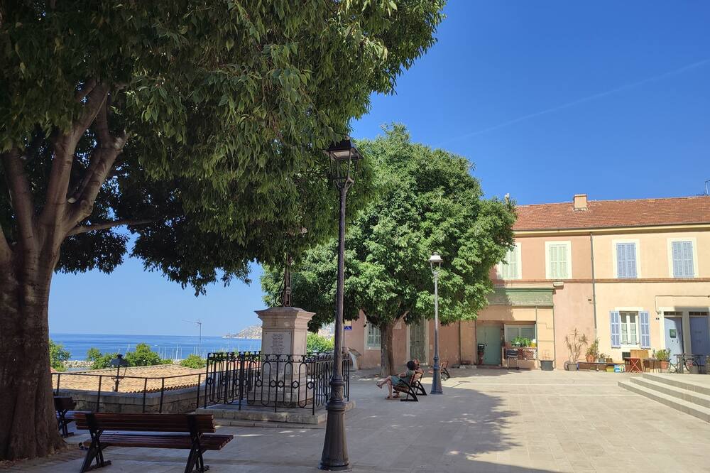 Photo of Outdoor in L'Estaque