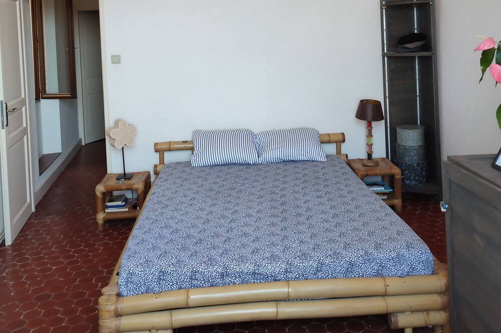 Photo of Bedroom in L'Estaque