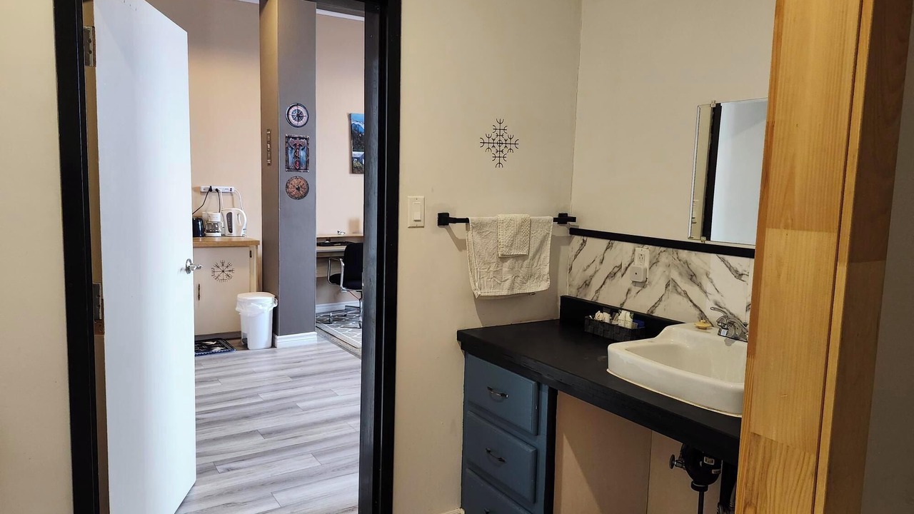 Photo of Bathroom in Gunners Cove