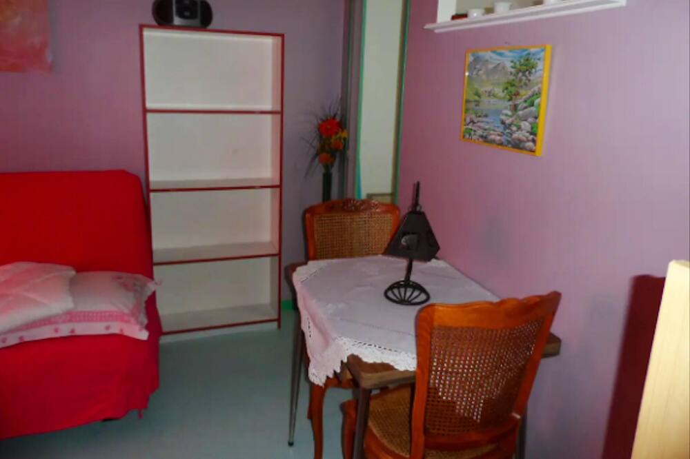 Photo of Livingroom in Saint-Barthelemy-d'Anjou