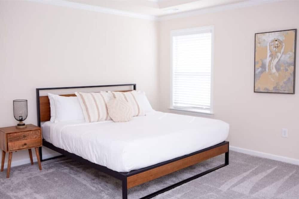 Photo of Bedroom in Fuquay-Varina