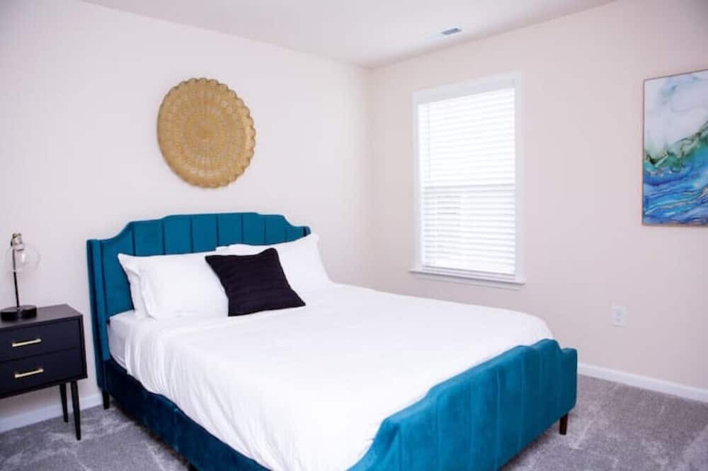 Photo of Bedroom in Fuquay-Varina