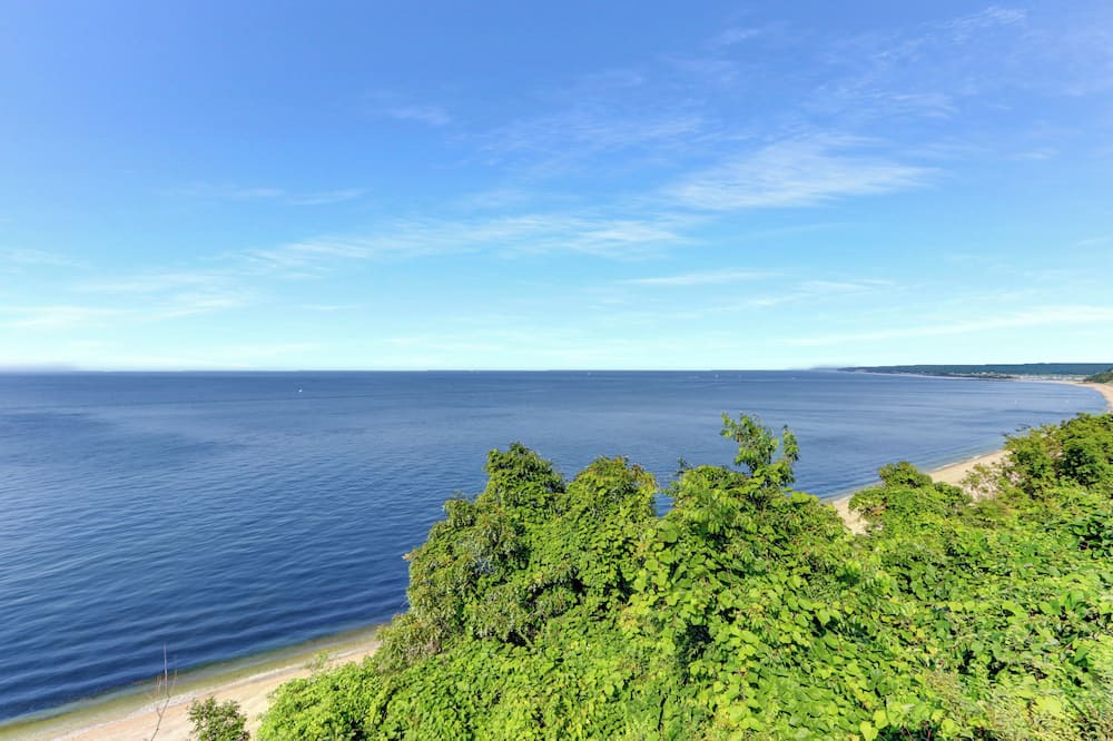 Photo of Outdoor in Belle Terre