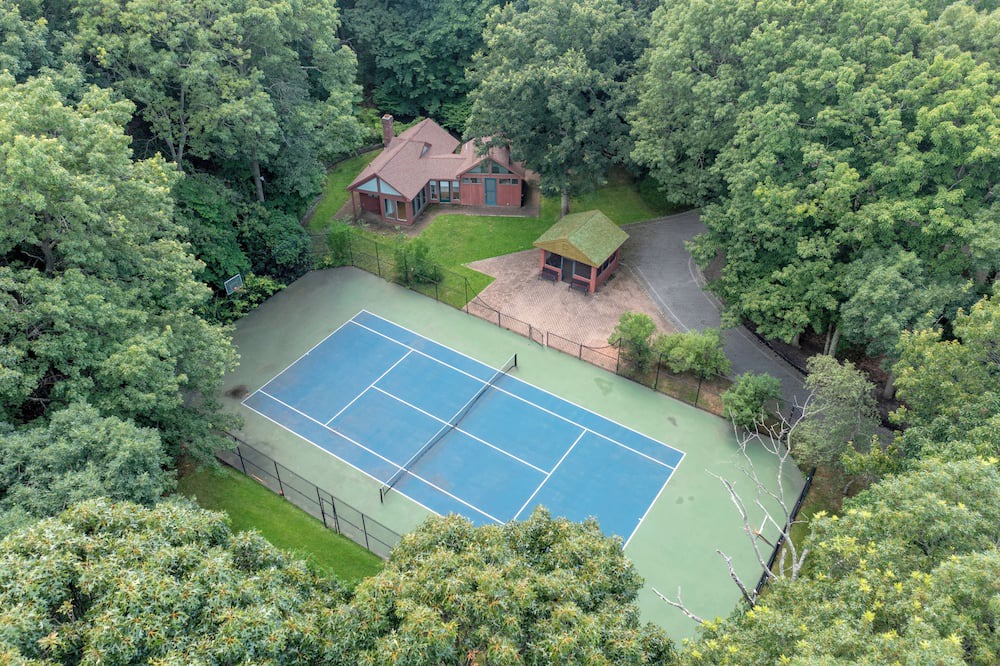 Photo of Others in Belle Terre