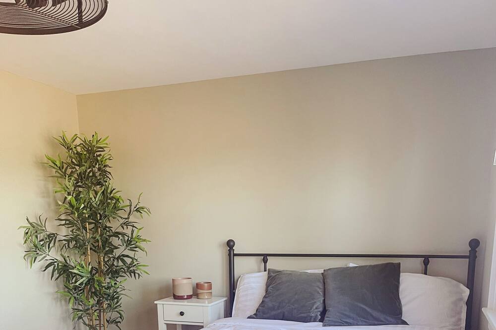 Photo of Bedroom in Ashburn