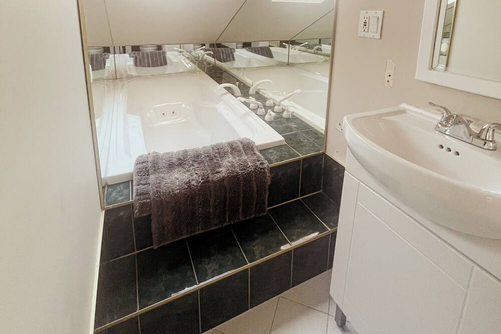 Photo of Bedroom in Ashburn
