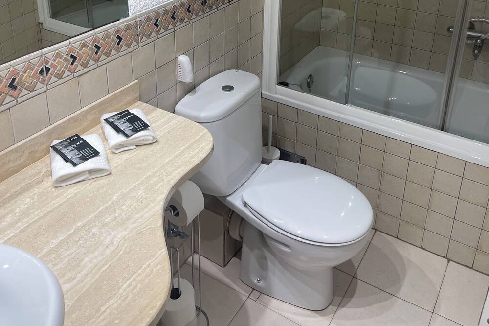 Photo of Bathroom in Escaldes-Engordany